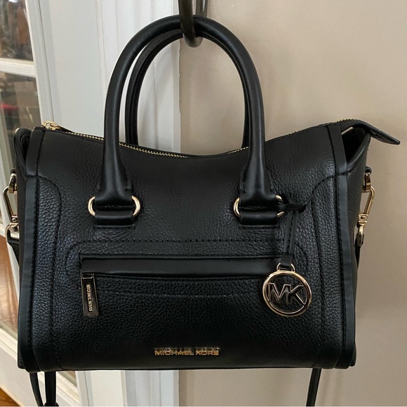 Michael Kors Carine Classic Black Medium Pebbled Genuine Leather Satchel Handbag - Picture 3 of 13